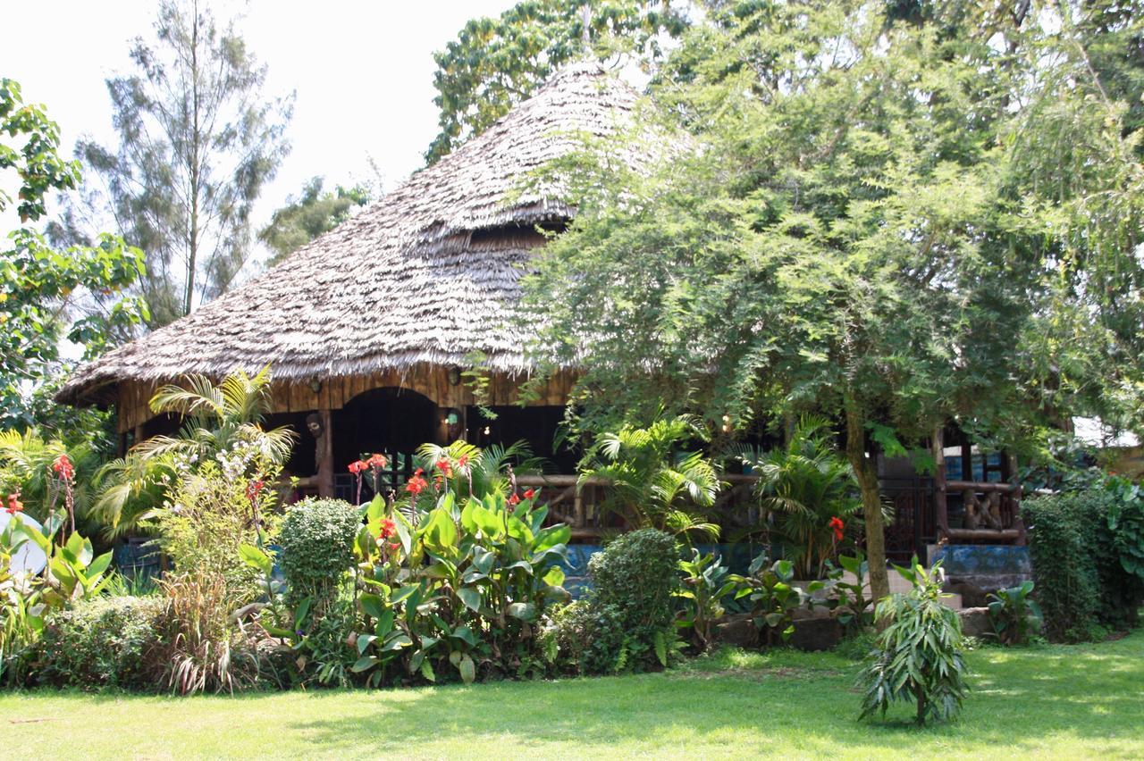 The Vijiji Center Lodge & Safari Arusha Exterior photo